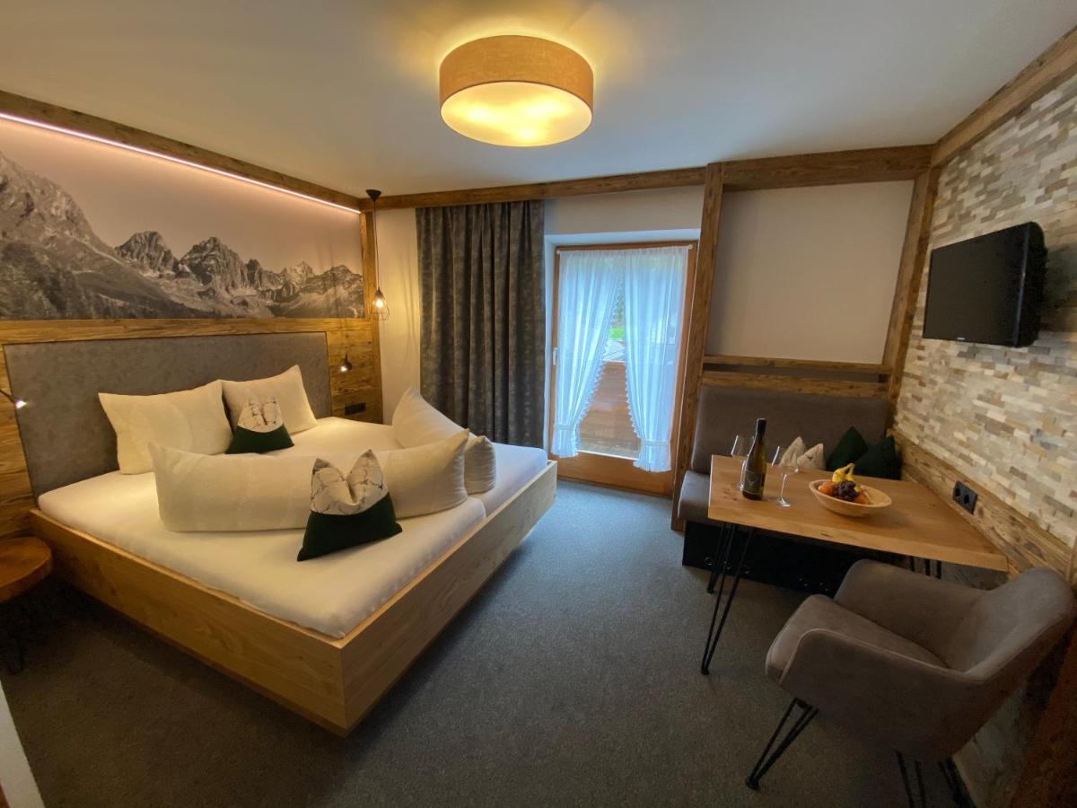Hotel Jaegerhof เคาเนอร์ทาล ภายนอก รูปภาพ