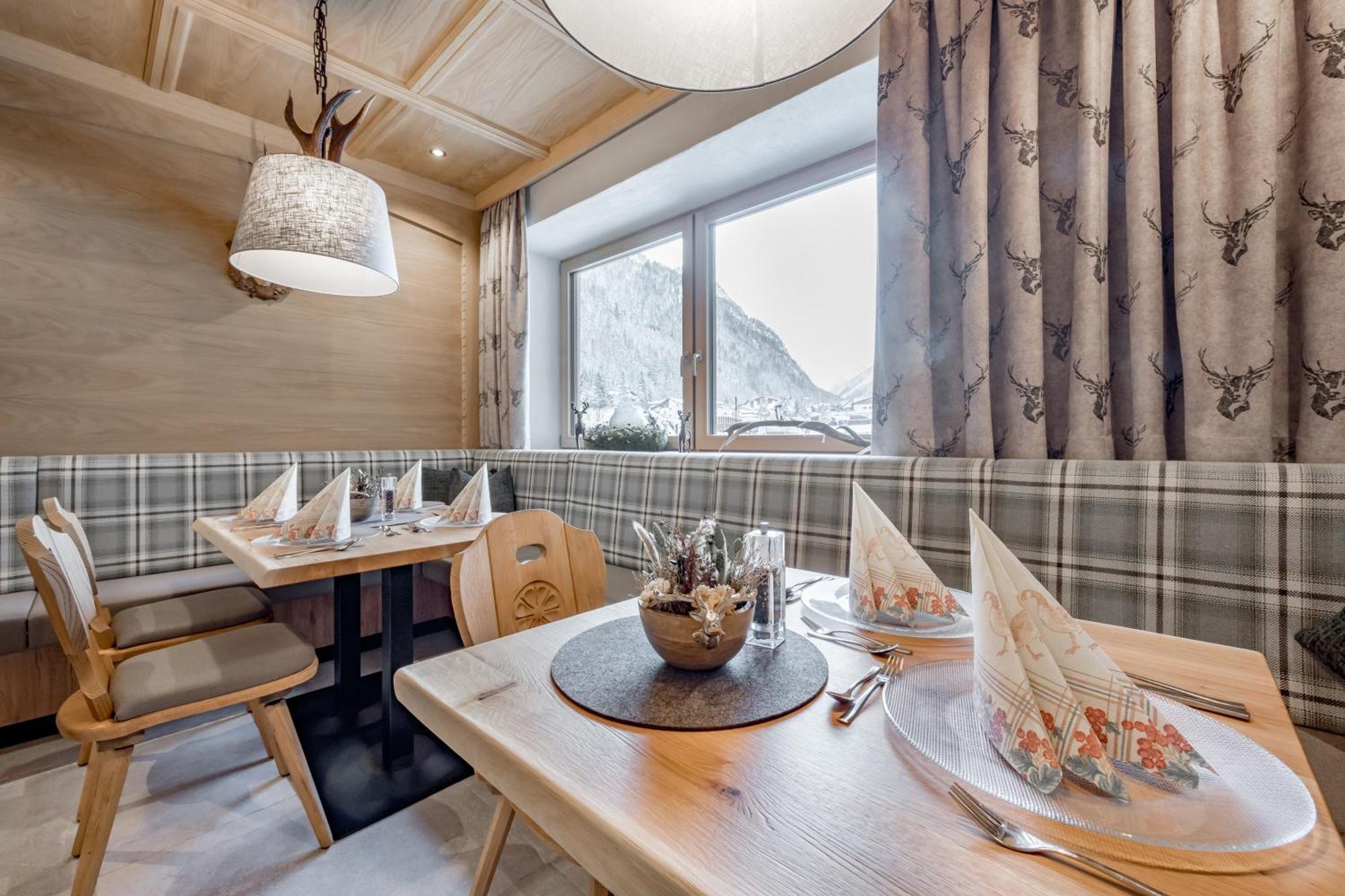Hotel Jaegerhof เคาเนอร์ทาล ภายนอก รูปภาพ